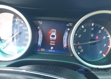 2015 Maserati Ghibli z USA, uszkodzony, nr VIN ZAM57XSA7F1146278